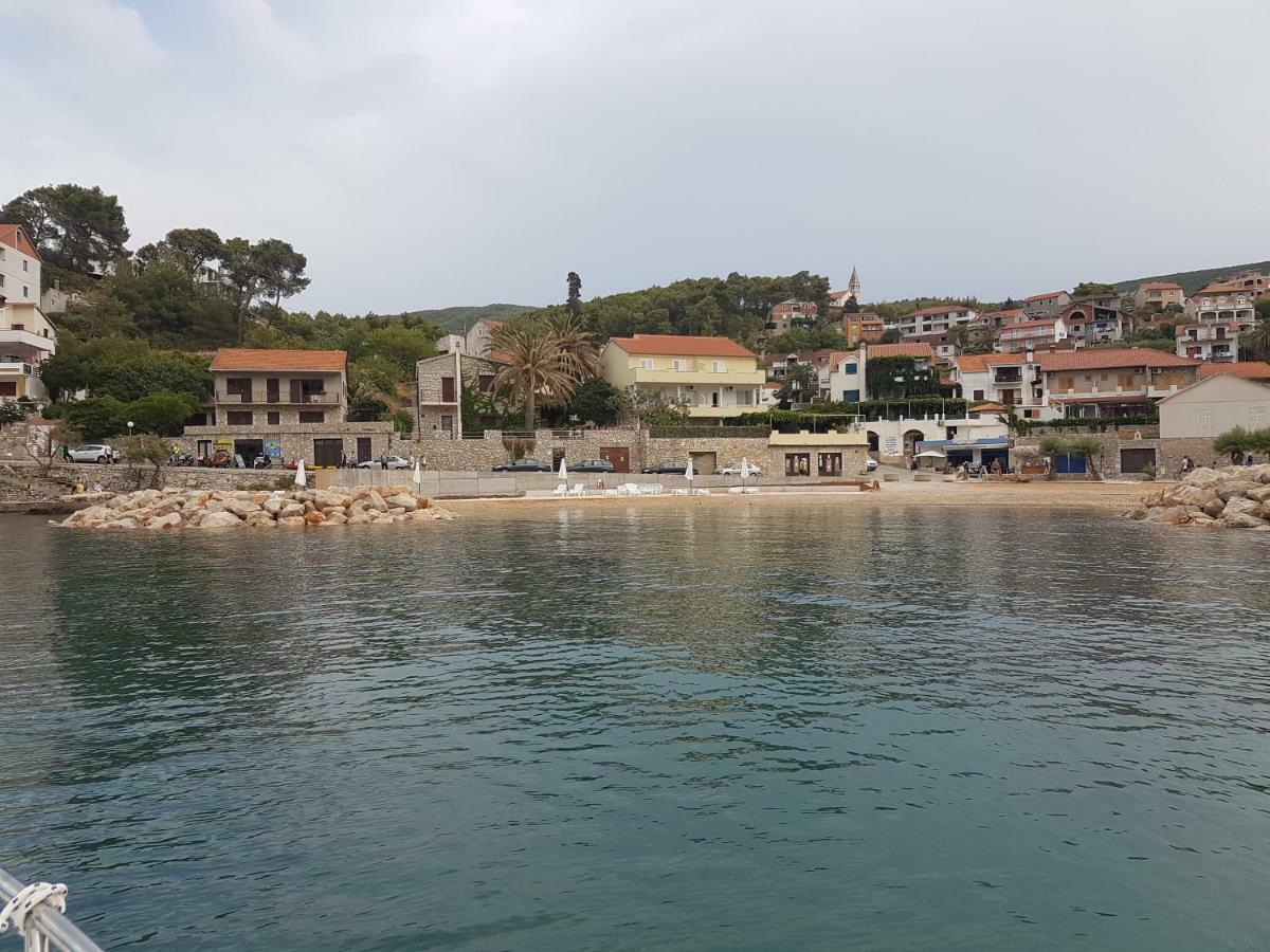 Villa Riva Jelsa  Εξωτερικό φωτογραφία